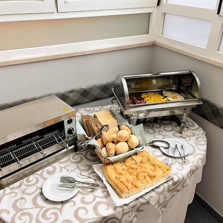 Albergo Villa Denny 리미니 외부 사진