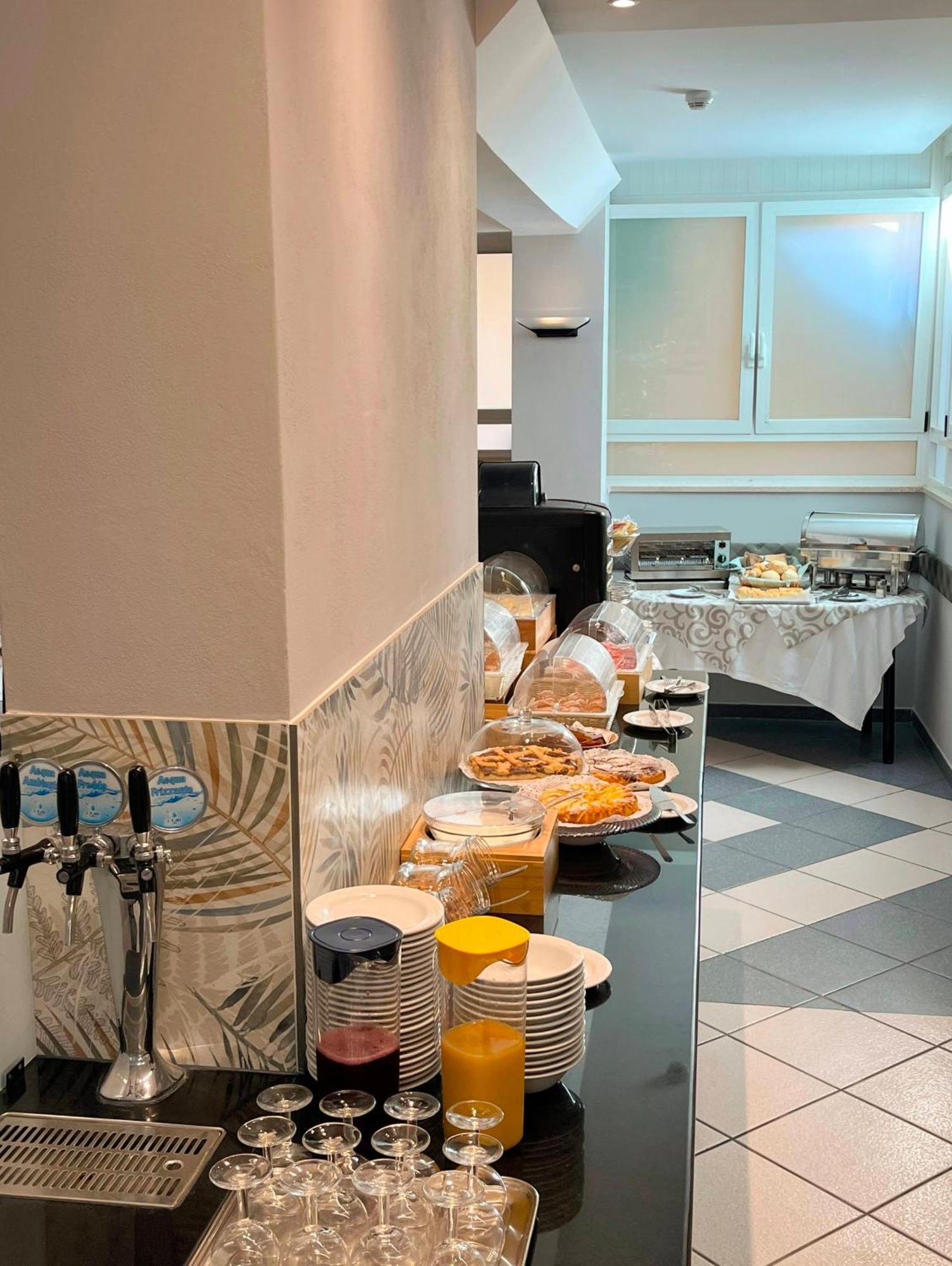 Albergo Villa Denny 리미니 외부 사진